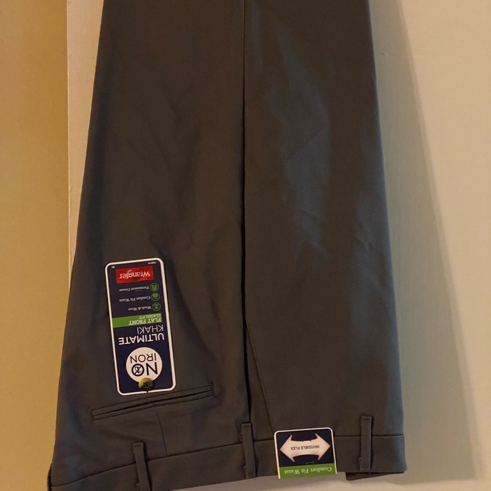 Men’s Wrangler Pants 34x32 Gray